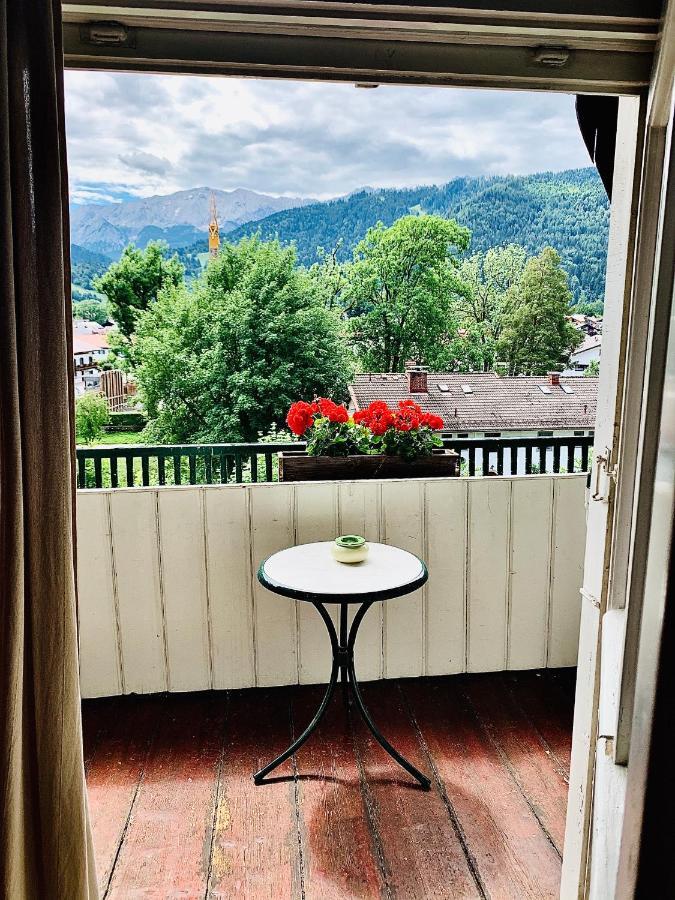 Gaestehaus Hohe Tannen Garmisch-Partenkirchen Dış mekan fotoğraf