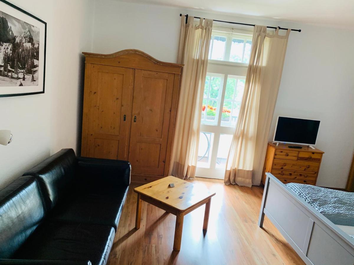 Gaestehaus Hohe Tannen Garmisch-Partenkirchen Dış mekan fotoğraf