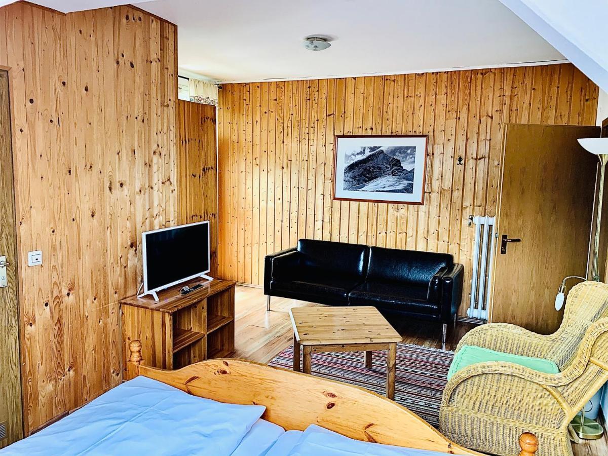 Gaestehaus Hohe Tannen Garmisch-Partenkirchen Dış mekan fotoğraf